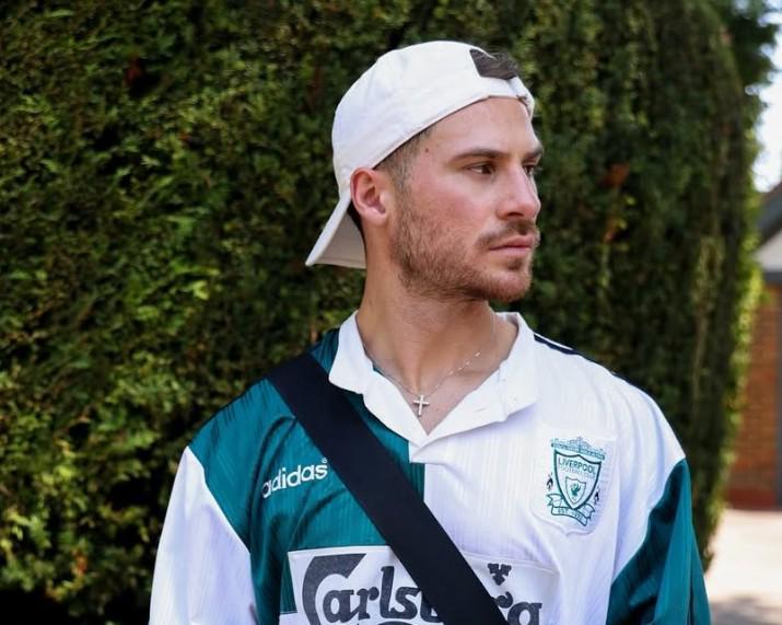 多多28-阿媒：麦卡利斯特因航班延误没能赶上转机，他还没回到阿根廷